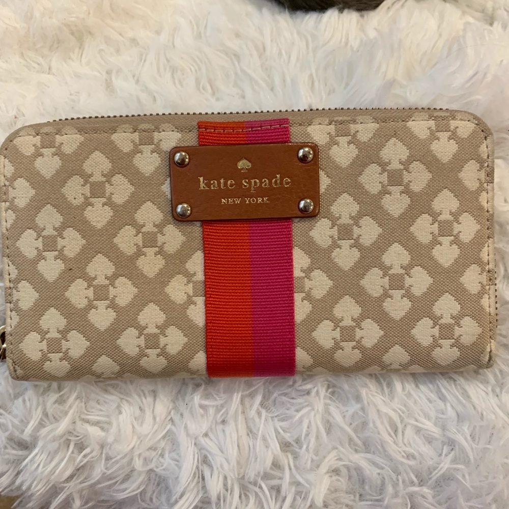Kate Spade wallet❤️